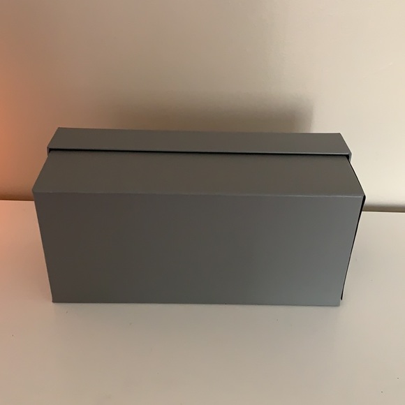 BALENCIAGA box w/silk paper - Small/Medium - Picture 5 of 6